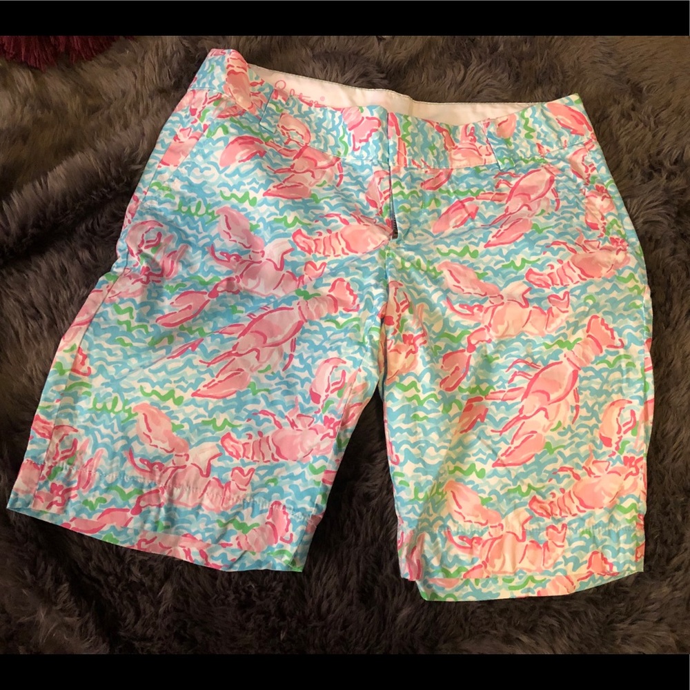 Lilly Pulitzer lobster roll Bermuda short